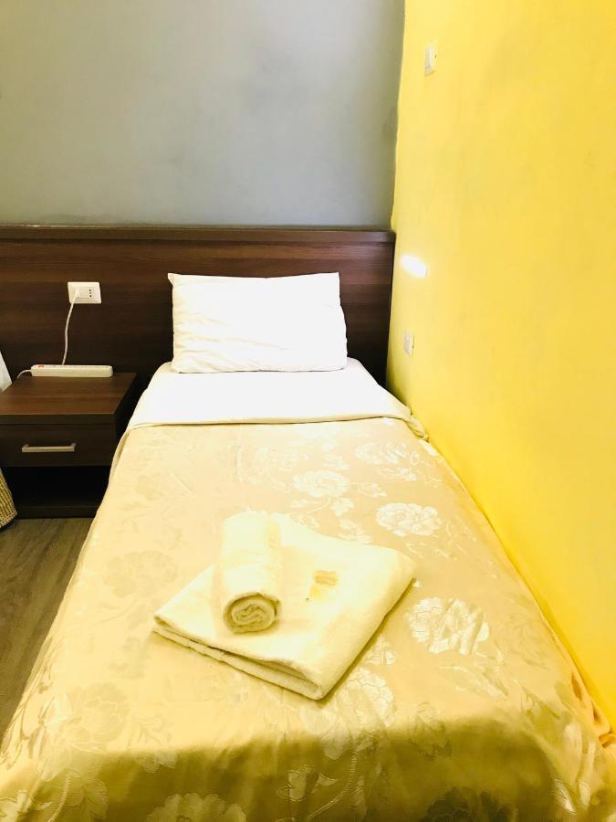Holiday Rome Termini Hotel Kültér fotó