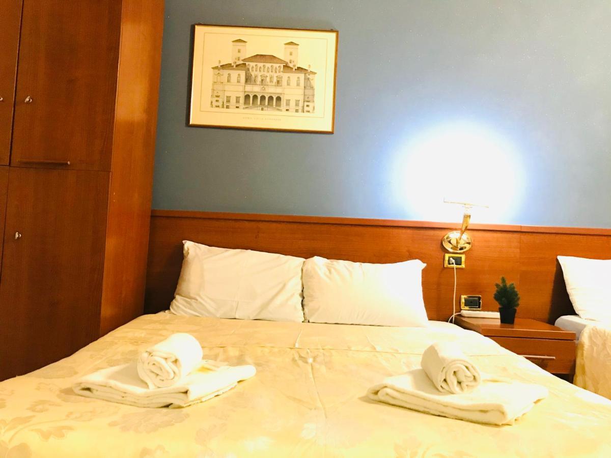 Holiday Rome Termini Hotel Kültér fotó