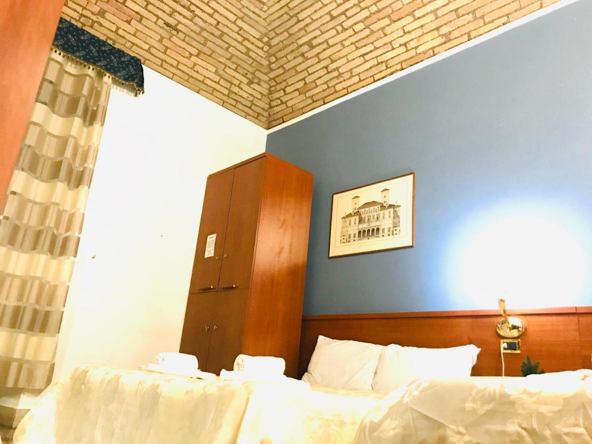 Holiday Rome Termini Hotel Kültér fotó